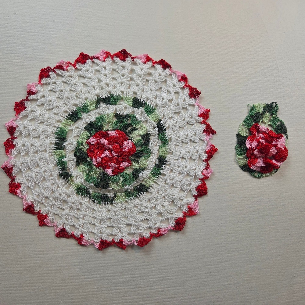Vintage Handmade Crochet Doily Set 3D Rose Flower Lace White Red Pink 2pc